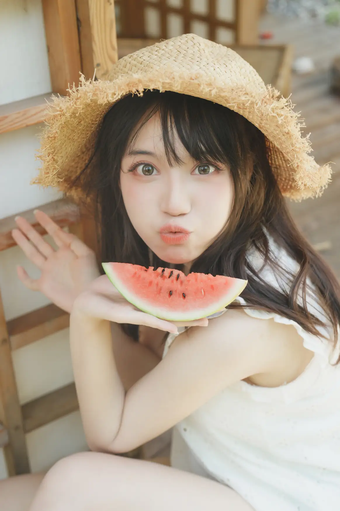 [YITUYU] 2022.09.05 Vol.1877 – Summer Girl and Watermelon Two plus six#[39P]-20